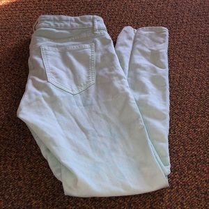 Aqua Cropped jeans
